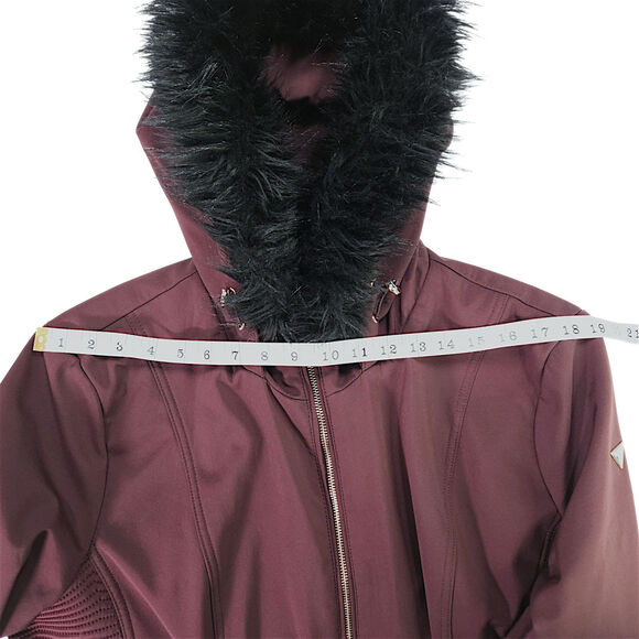 Guess Faux Fur Hood Softshell Parka Jacket Pockets Burgundy Wine XXL Gorpcore - Picture 9 of 15